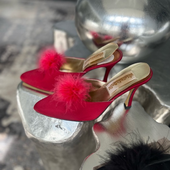 Red and black satin true vintage sexy mules size 8 new and in worn condition 70s - Picture 7 of 16